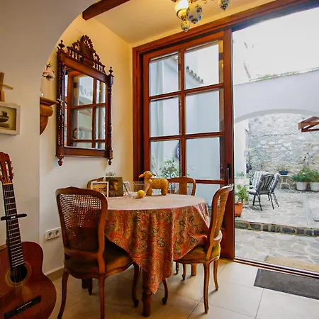 Casa45 Bed & Breakfast Tarbena